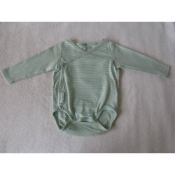 Baby bodysuit